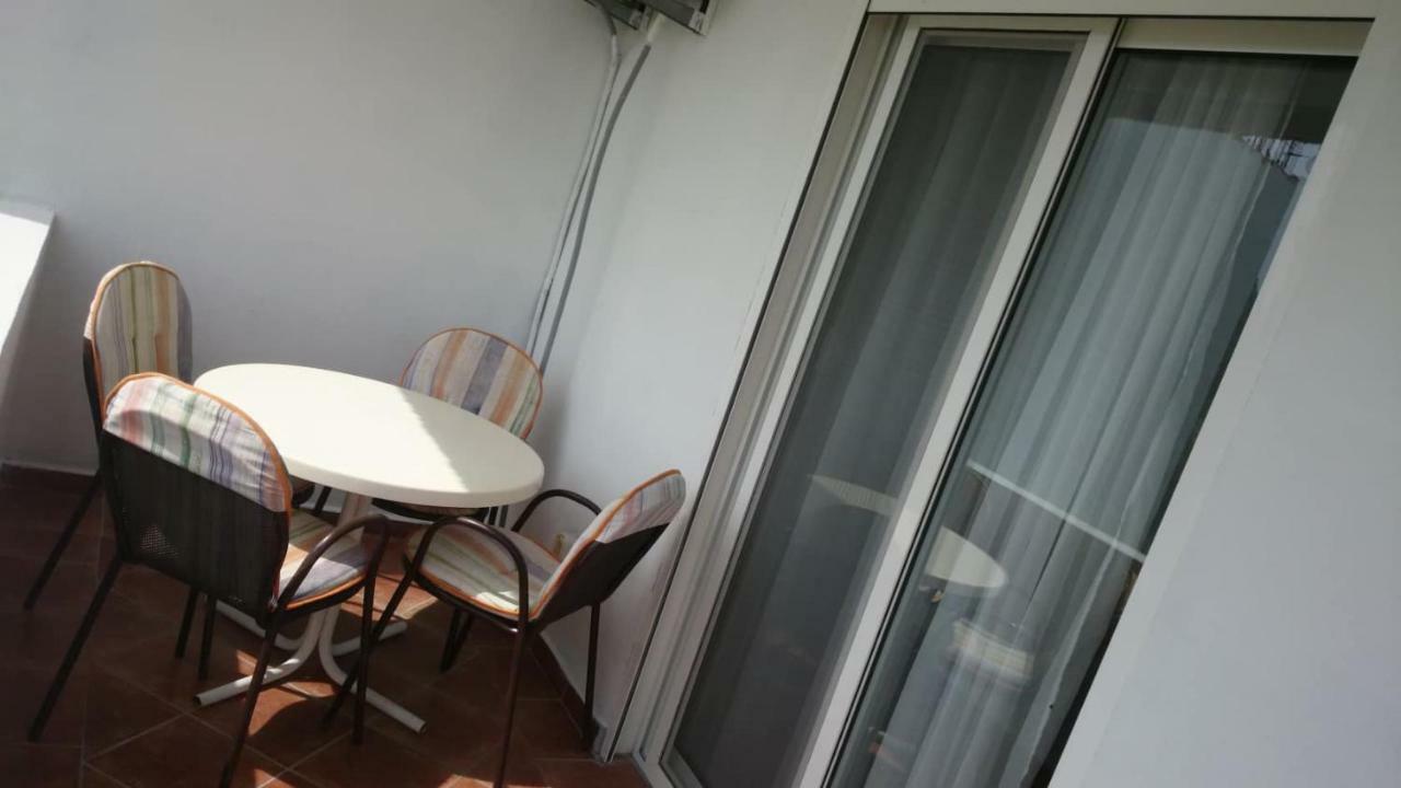 Luce Di Sole Apartment ウルツィニ エクステリア 写真